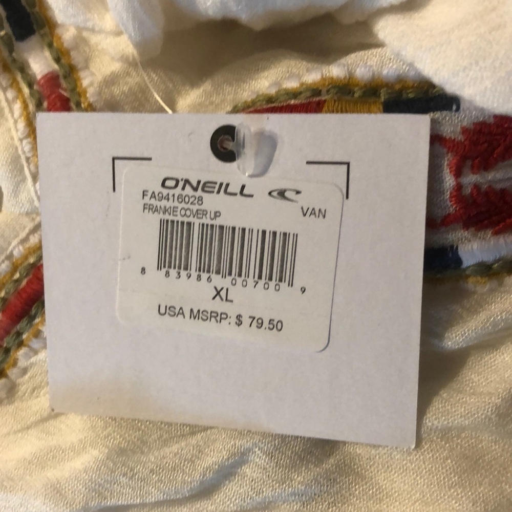 O’NEILL Frankie beach/pool cover-up “boho style” - Picture 6 of 8